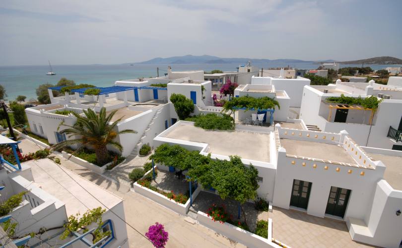 Hotel Fanis in front of the beach